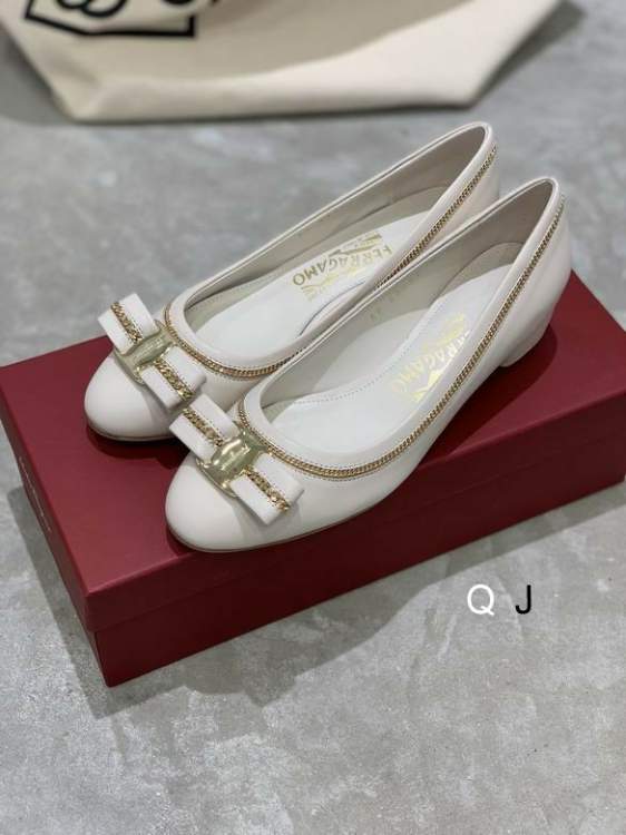 Picture of Ferragamo Shoes _SKUFerragamosz36-39XJ01025235